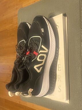 Women's Black AOV Walking Sneakers with White Midsole and Red Lace Accent